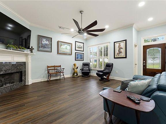 4th image of 117 Cross Creek Dr #A