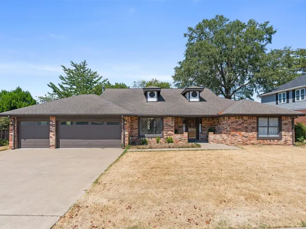 2508 Chapel Hill Rd, Bartlesville, OK 74006