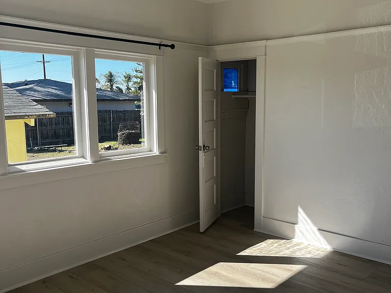 172 N Azusa Ave #A — Photo 11