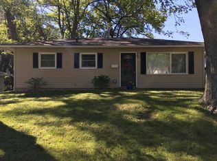 65 Medial Dr, Decatur, IL 62521