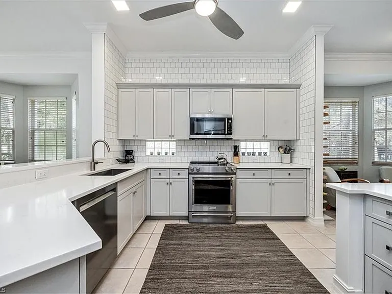 700 Bentwater Cir #104 — Photo 6