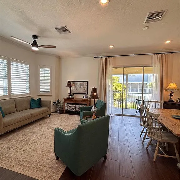 3231 Nautical Pl S — Photo 6