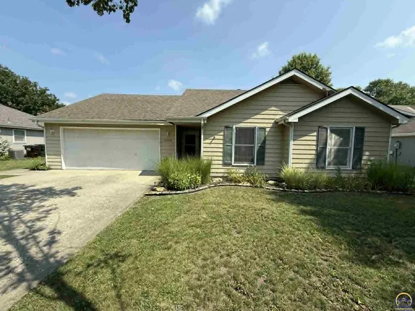 3420 W 28th St, Lawrence, KS 66047