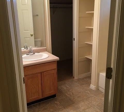 5th image of 684 W Buena Vista Blvd #804