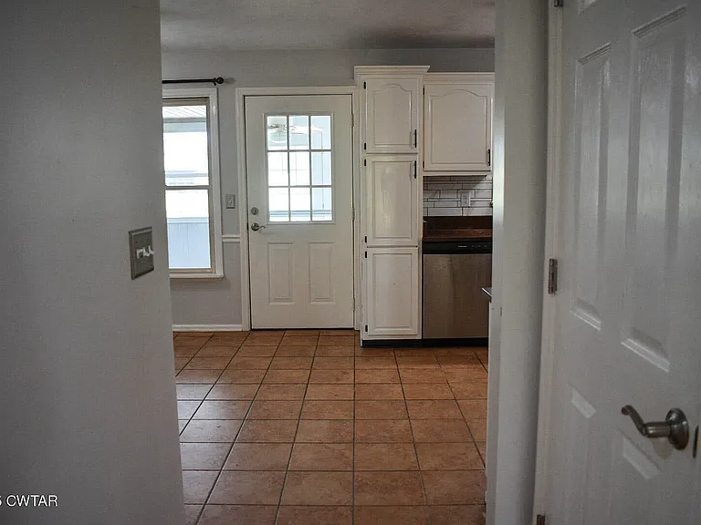612 Wynridge Dr — Photo 33
