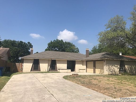3rd image of 13115 Larklair St