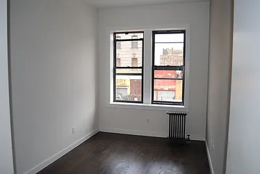 Rented by Urban Ambiance