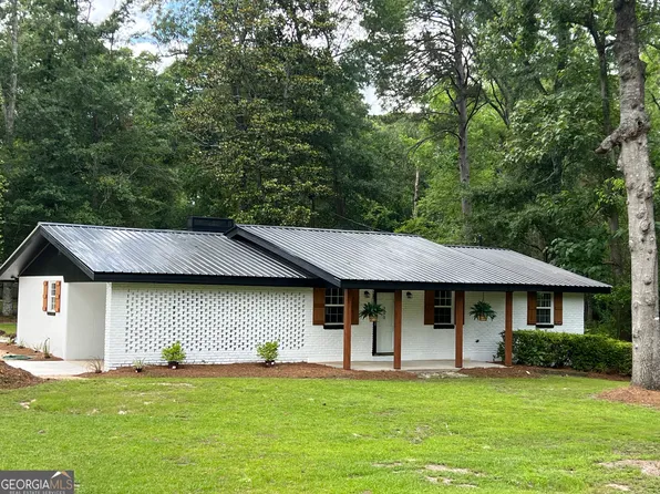 300 Country Club Rd, Dublin, GA 31021