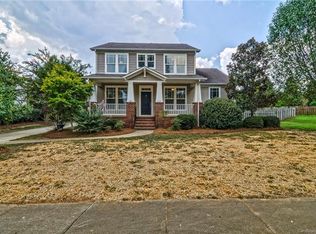 1408 Shade Tree Ct, Matthews, NC 28104