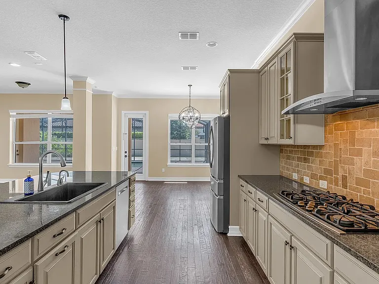 7231 Sangalla Dr — Photo 16