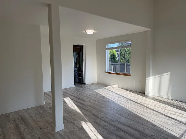 25526 159th Ct SE — Photo 3