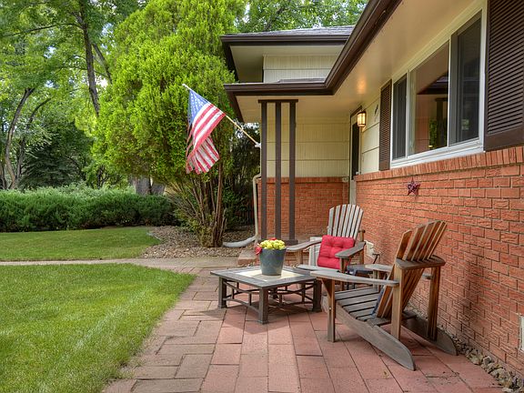 Beautiful patio in front