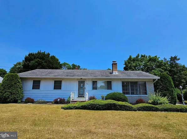 594 Kingman Ave, Vineland, NJ 08360