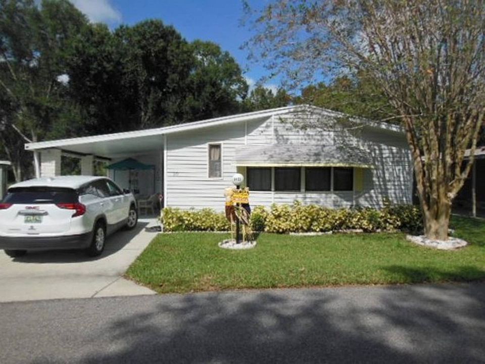 1st image of 4421 Arlington Park Dr