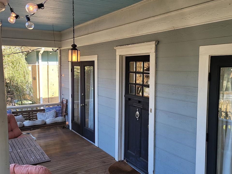 Do you like chilling on a front porch swing? We got ya covered.