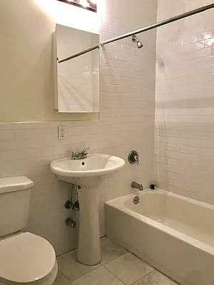 Rented by Bouwerie Lane Group | media 9