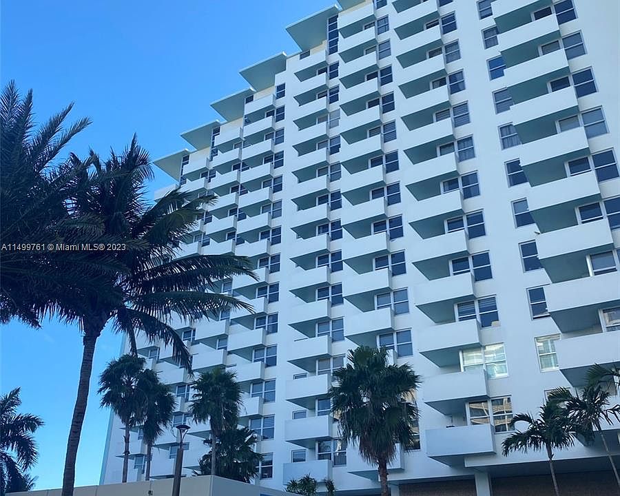 1st image of 2899 Collins Ave #Penthouse H