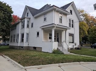 11 S 4th St E, Fort Atkinson, WI 53538