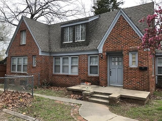 1st image of 815 W Lindsey St #817