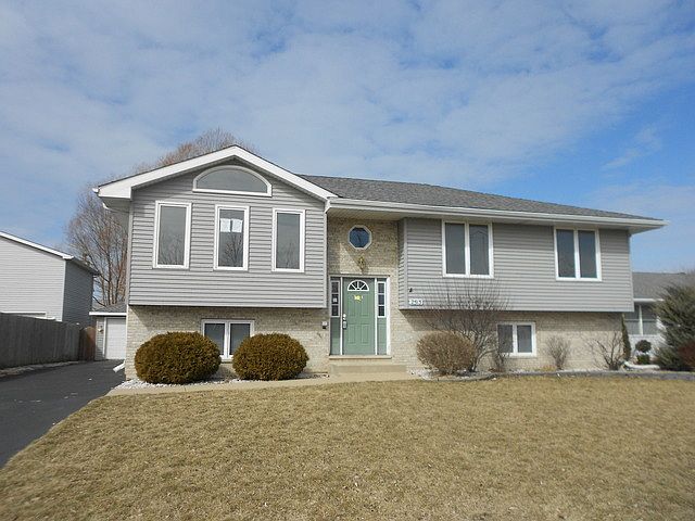 1st image of 2513 Joe Adler Dr