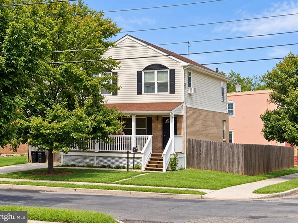 1200 N 28th St, Camden, NJ 08105