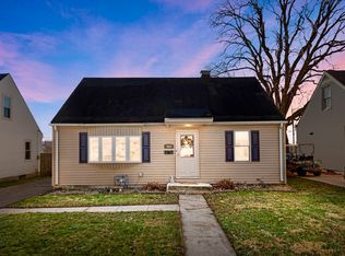 560 Beckman Dr, Kankakee, IL 60901