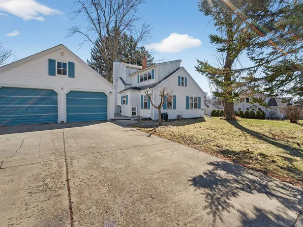 1402 Farragut St, Madison, WI 53704