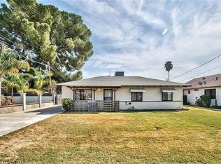 1560 Hillcrest Ave, Riverside, CA 92501