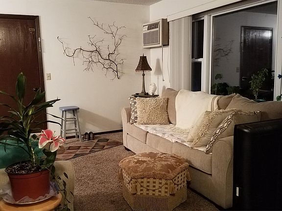 2nd image of 717 Garland St E #11022465
