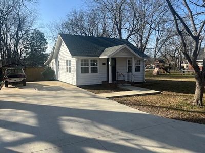 314 S Lauderdale St, Bolivar, TN, 38008