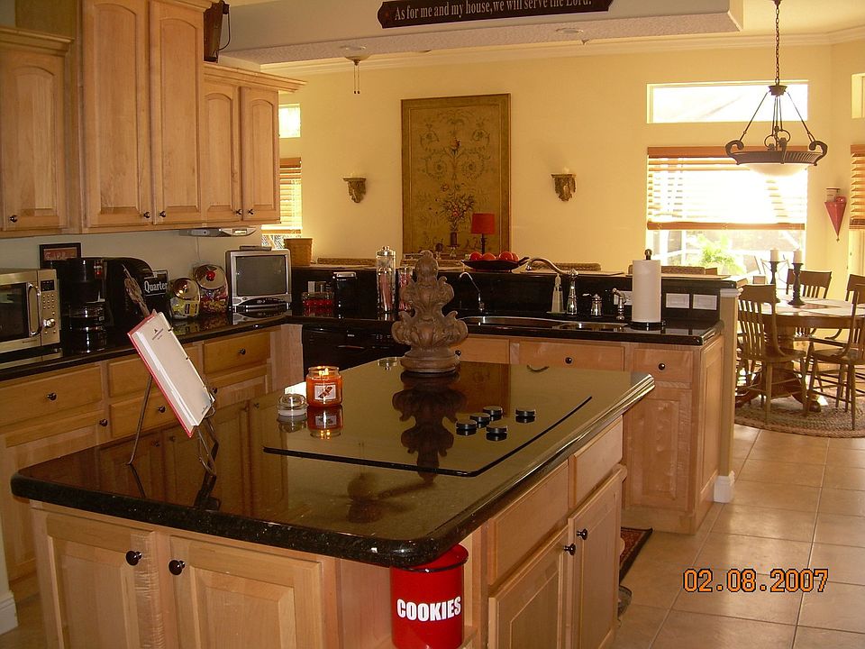 2nd image of 5507 SW Orchid Bay Dr