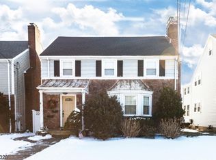 132 Diamond Bridge Ave FLOOR 1, Hawthorne, NJ 07506