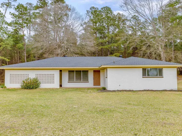 380 Hopewell Rd, Farmerville, LA 71241