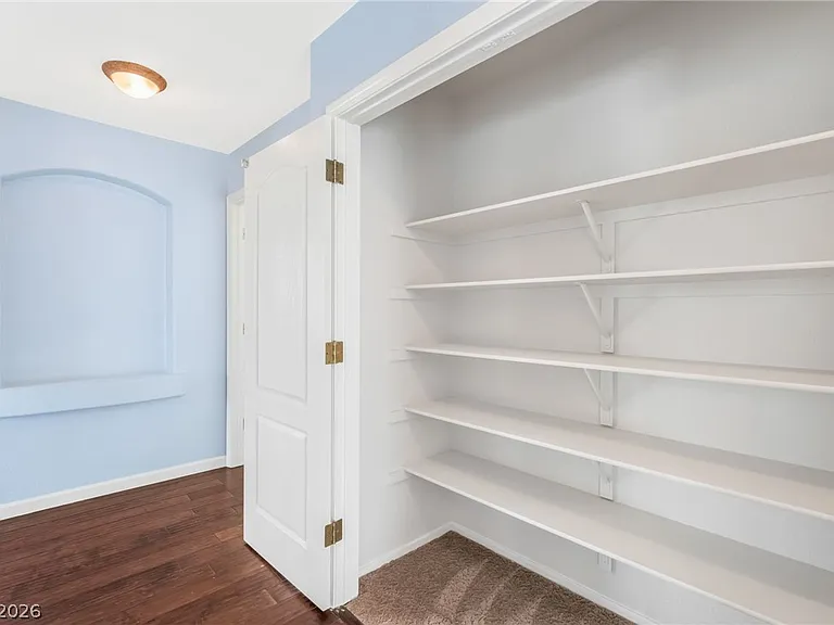 1733 Tesara Vista Pl — Photo 18