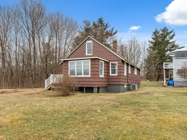 21 Kaolin Rd, Blandford, MA 01008
