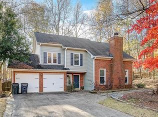 1146 Kings Arm Ct, Lawrenceville, GA 30043