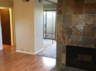 2229 Woodside Ln UNIT 4, Sacramento, CA 95825
