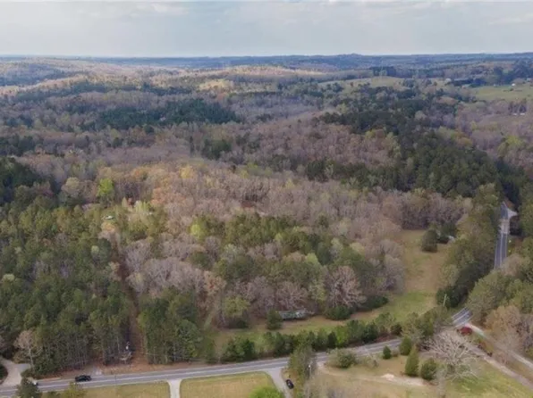 5095 N Helton Rd, Winston, GA 30187