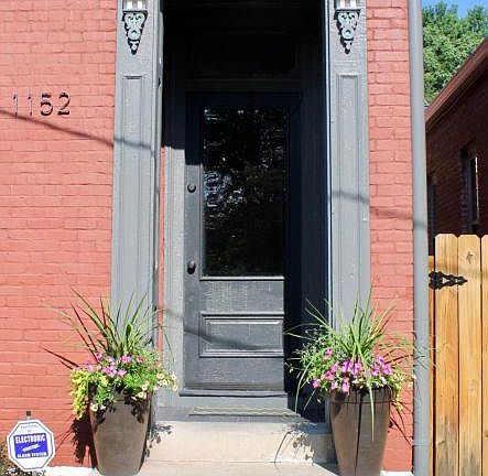 2nd image of 1152 S Floyd St