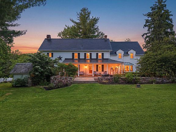 3rd image of 318 Welcome House Rd