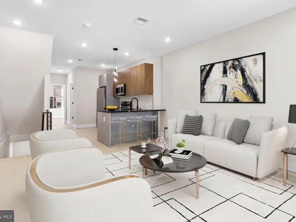 2051 E William St #1