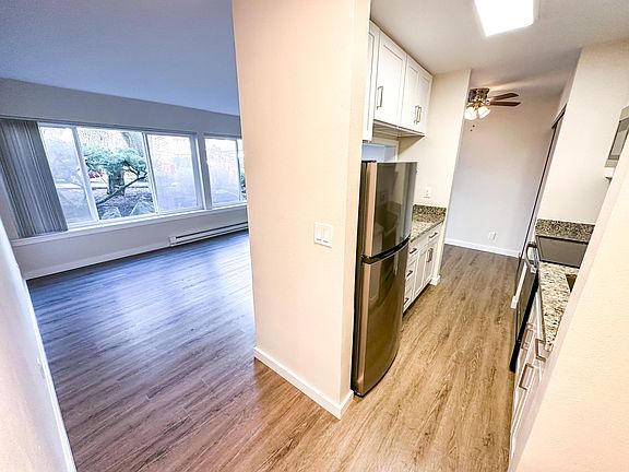 5th image of 433 Belmont Ave E APT 202