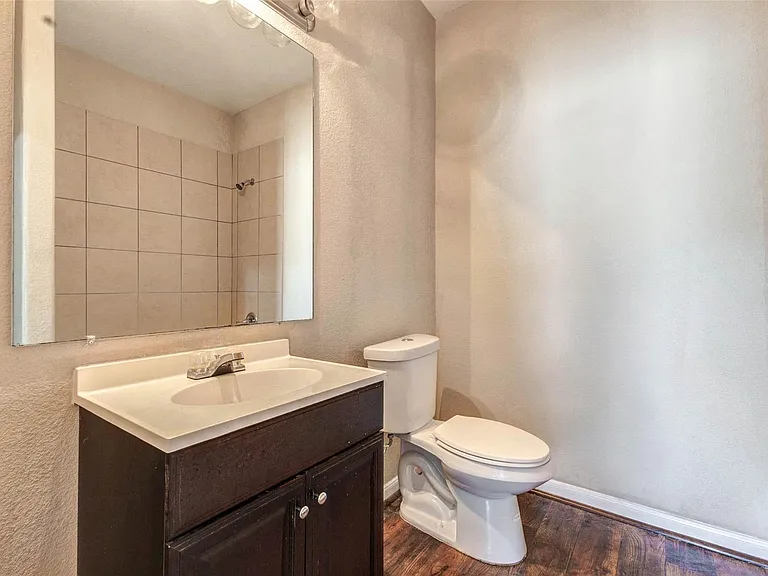 8622 Torcello St — Photo 8