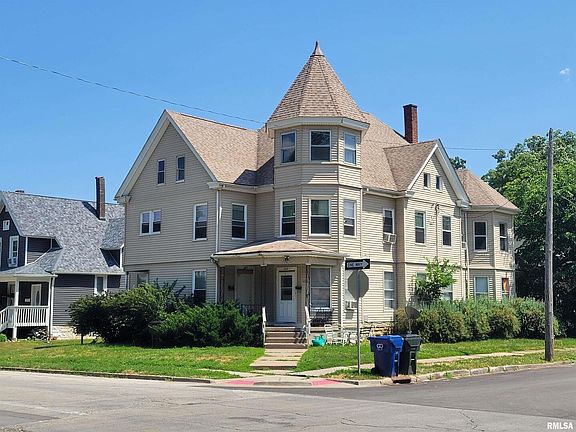 3rd image of 1421 Grand Ave