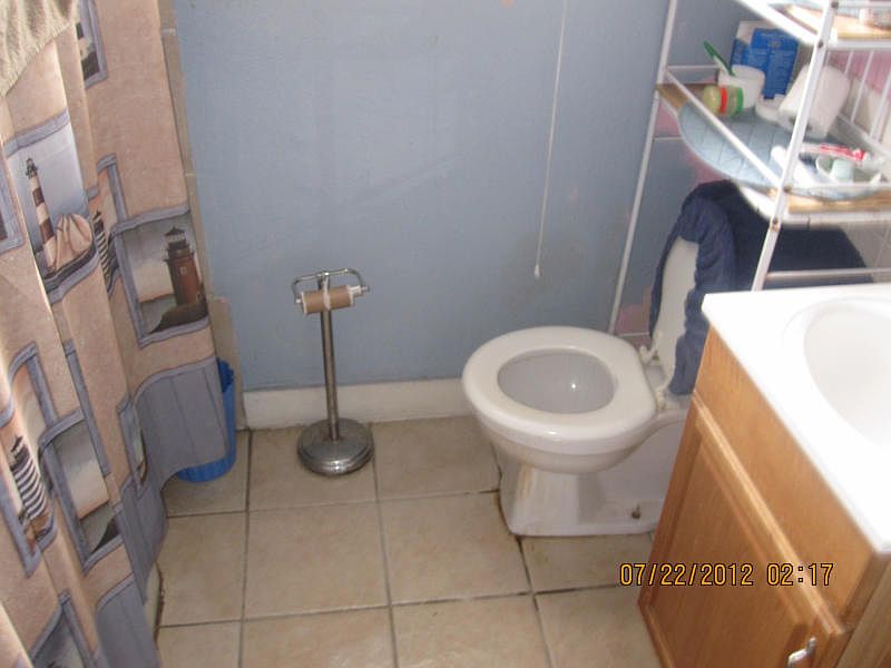 2nd image of 4805 Kendall Dr