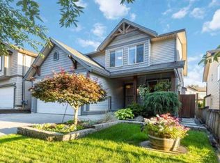 24878 108th Ave, Maple Ridge, BC V2W1G8