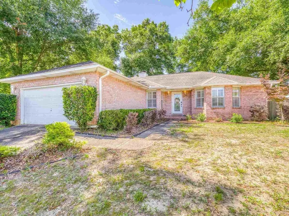 1610 Brampton Way, Cantonment, FL 32533