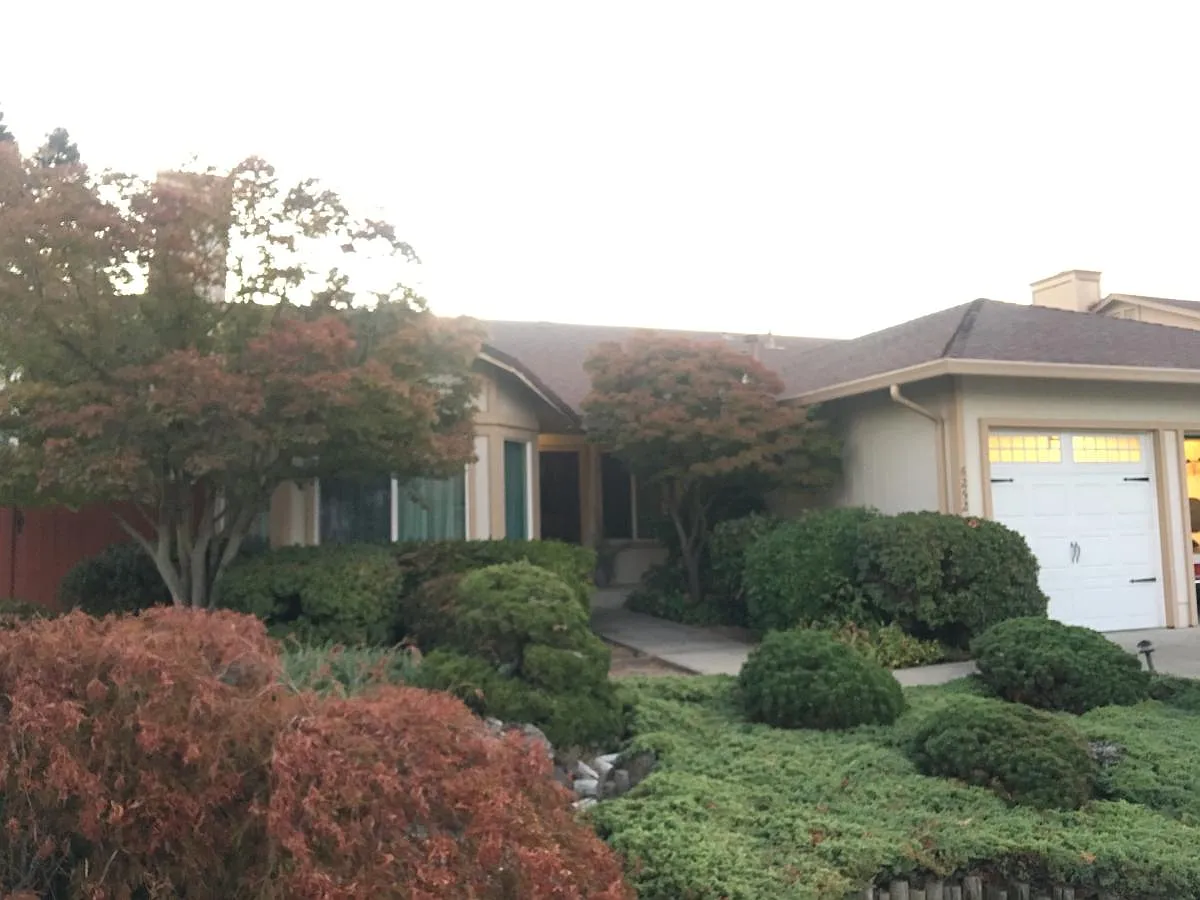 6252 Ridgemont Dr photo 1
