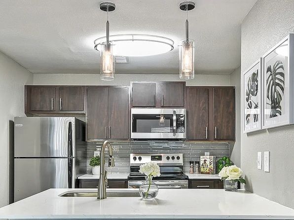 1000 Duluth Hwy APT 907
