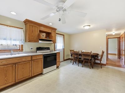 3 Letendre Ave, Ludlow, MA, 01056